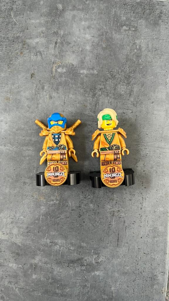 Lego ninjago 10th Anniversary minifigures, Ophalen of Verzenden, Zo goed als nieuw