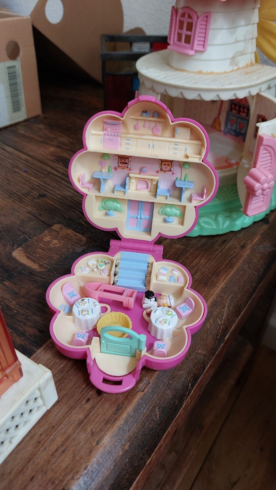 Vintage Polly Pocket en Charmkins speelsets, Kinderen en Baby's, Speelgoed | Poppenhuizen, Ophalen of Verzenden, Gebruikt, Poppenhuis