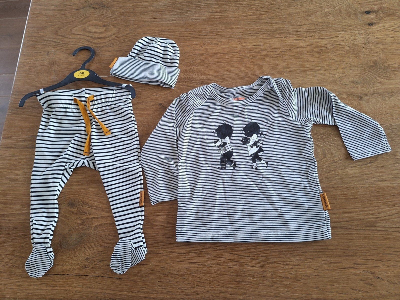 Schattige gestreepte babykleding set met mutsje, Ophalen of Verzenden, Nieuw, Hema, Jongetje of Meisje