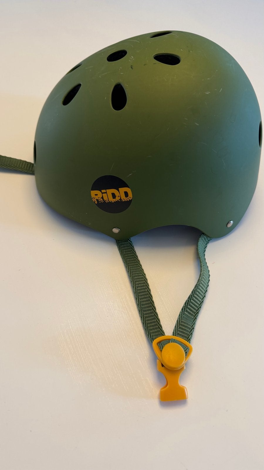 Kinderhelm voor skateboard of wakeboard - RIDD, Ophalen, Gebruikt, Bescherming