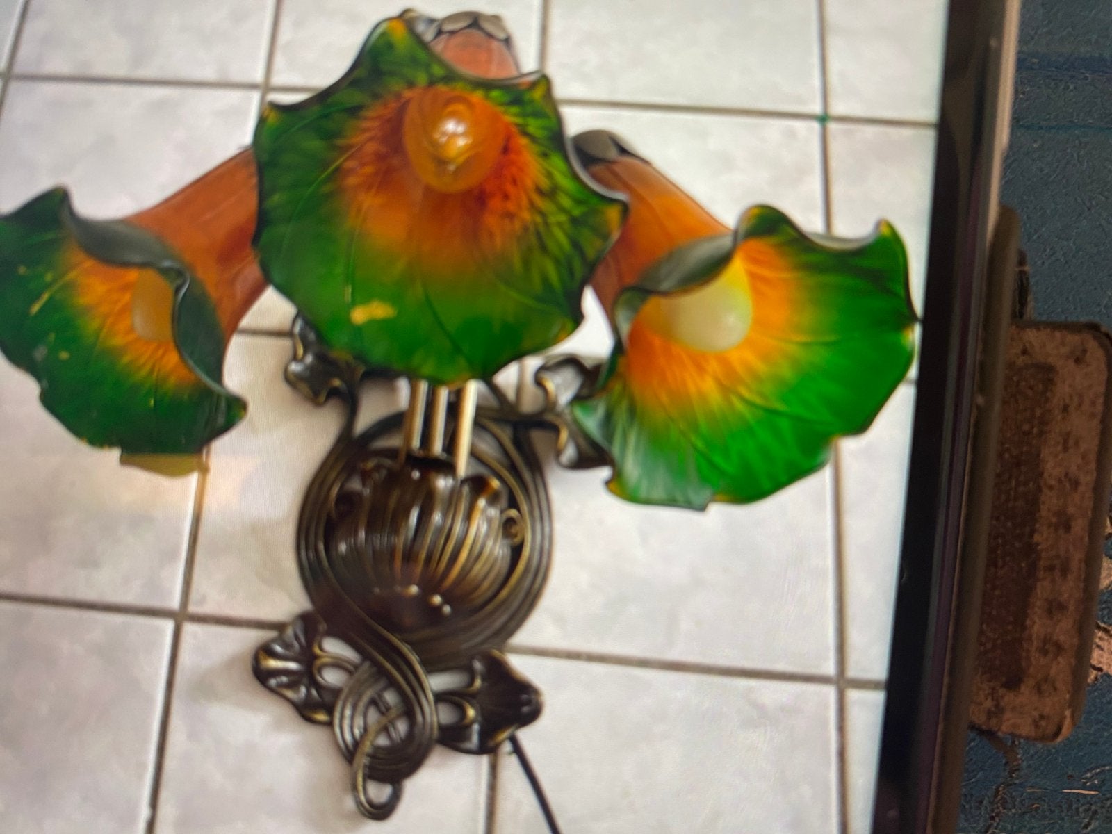 Franse Tiffany wandlamp vaste prijs 79 euro, Antiek en Kunst, Ophalen of Verzenden