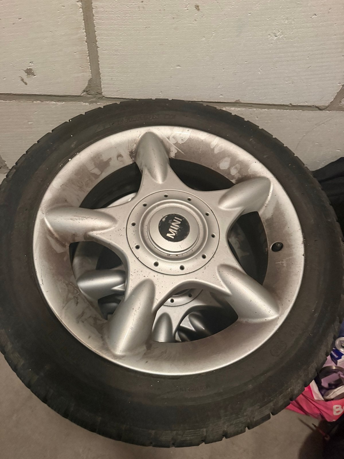 Mini Cooper velgen 4x100 met 6-7mm profiel, Auto-onderdelen, Ophalen, Gebruikt, Banden en Velgen, All Season