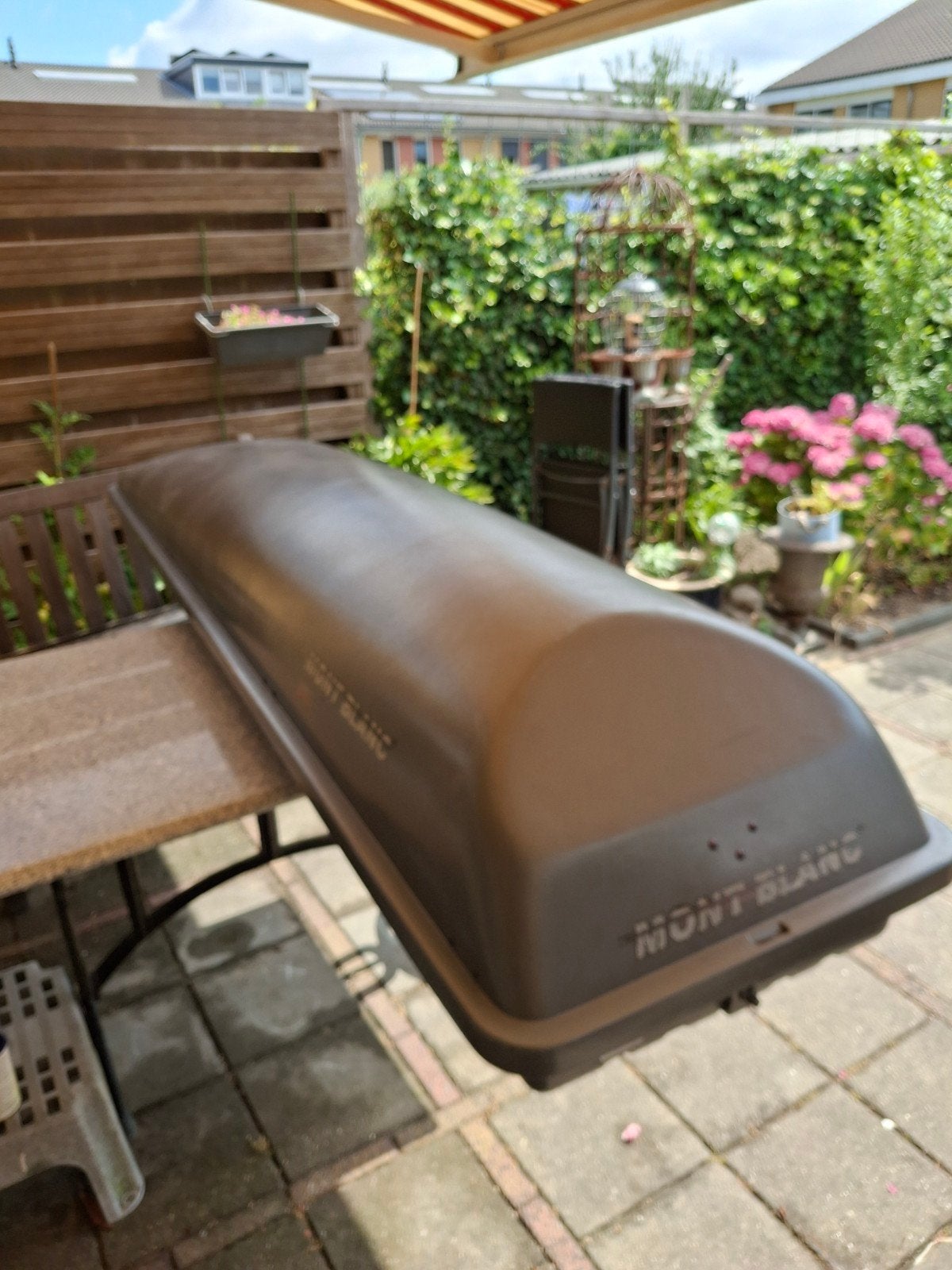 Mont Blanc Dachtas/Dakkoffer - Ruime Opslag voor Auto, Ophalen, Gebruikt