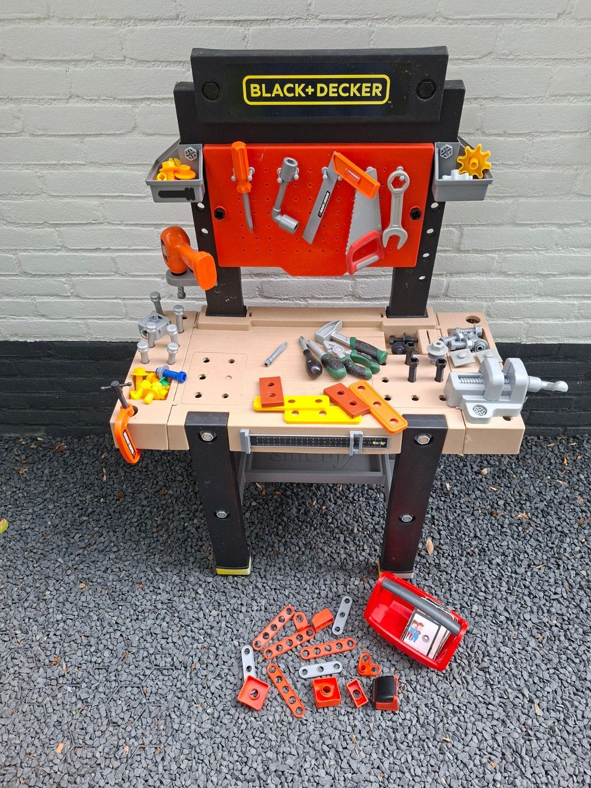 smoby werkbank black en decker kind met diverse gereedschap, Kinderen en Baby's, Speelgoed | Speeltafels, Ophalen, Gebruikt