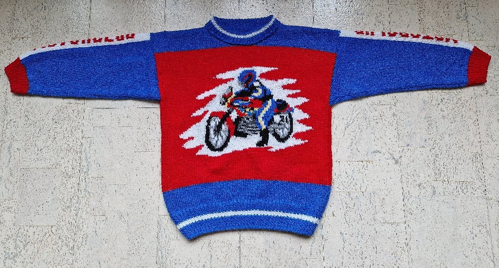 Mooie gebreide trui met motor afbeelding ca maat 140 z.g.a.n, Ophalen of Verzenden, Zo goed als nieuw, Jongen, Trui of Vest