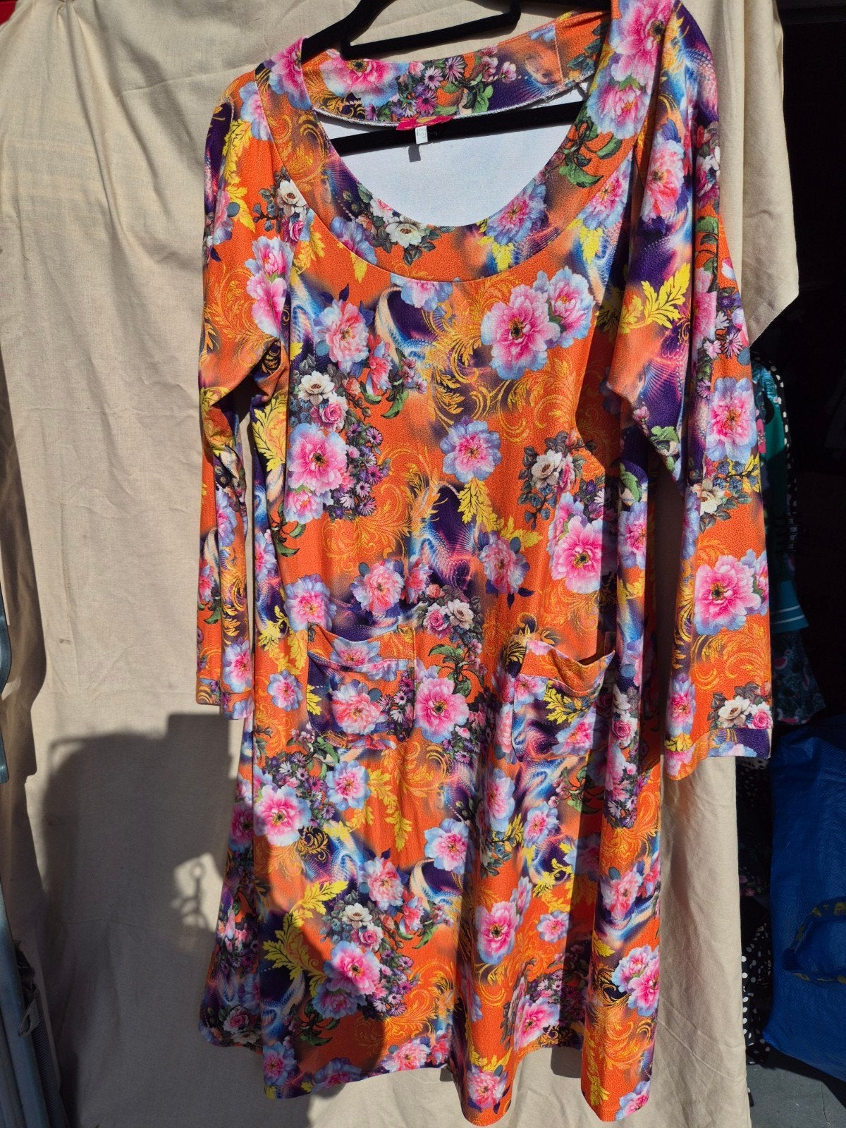 Tantilly jurk met bloemenprint, maat 52, Maat 46/48 (XL) of groter, Oranje, Ophalen of Verzenden, Zo goed als nieuw