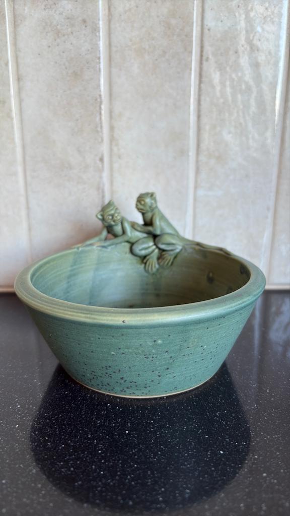 Bijzonder indonesië gemaakt klein gargoyle celadon schaalje, Ophalen of Verzenden