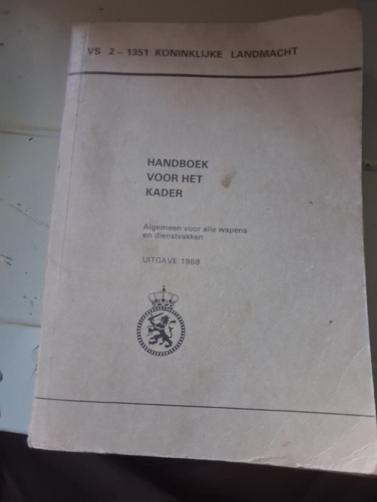 Handboek voor het Kader - Koninklijke Landmacht 1958, Gelezen, Koninklijke Landmacht, Ophalen of Verzenden, Landmacht