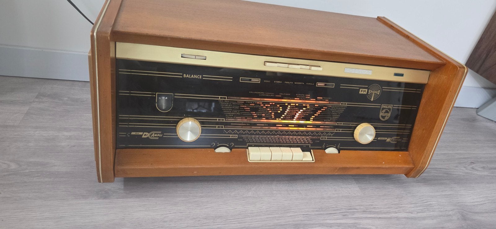 Vintage Philips Radio - Jaren '60 buizenradio, Ophalen of Verzenden, Gebruikt, Radio