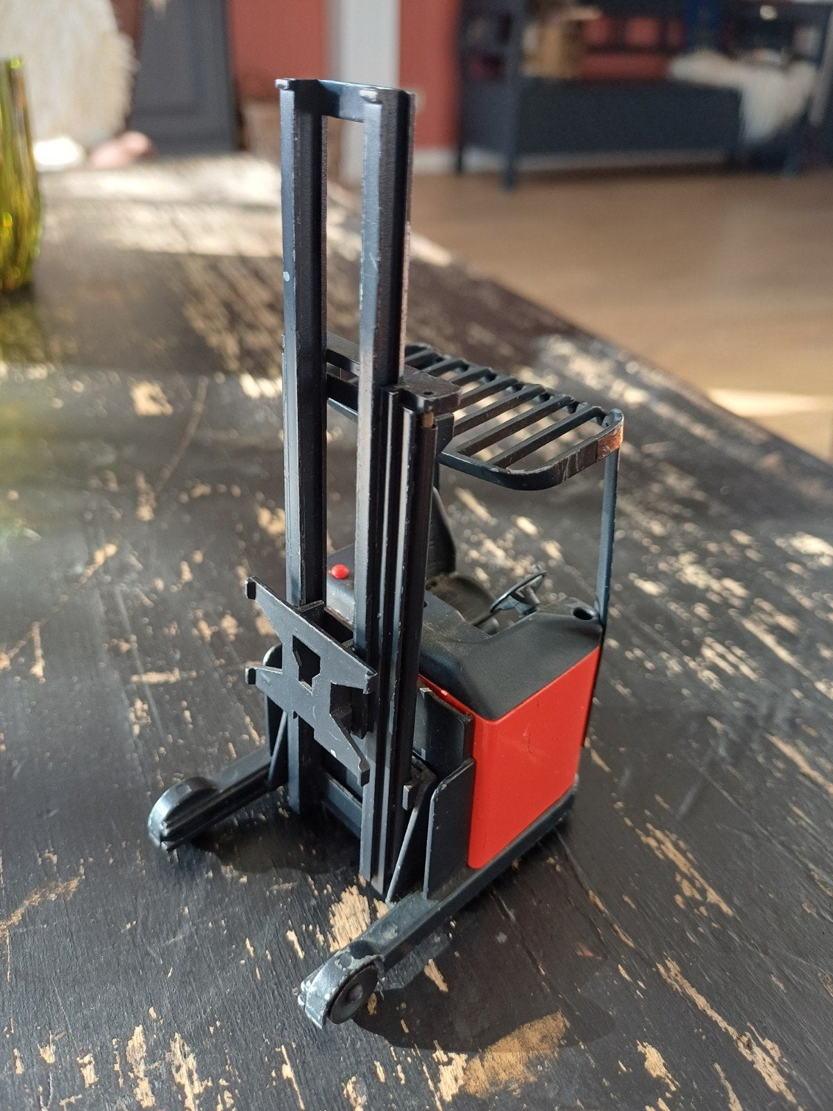 NZG Linde R14X Reachtruck Model 1:25 - Gebruikt, Ophalen of Verzenden