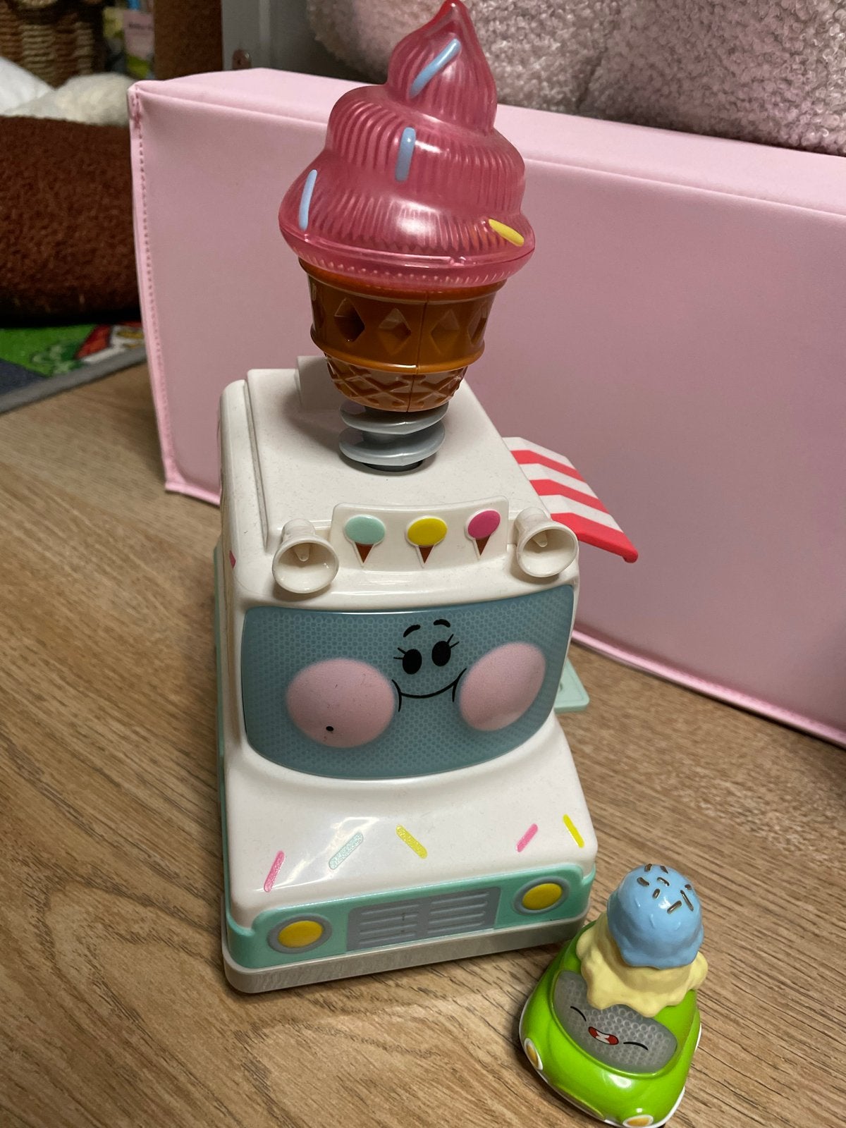 VTech Toet Toet Cory Carson IJscowagen met mini-auto, Ophalen, Gebruikt