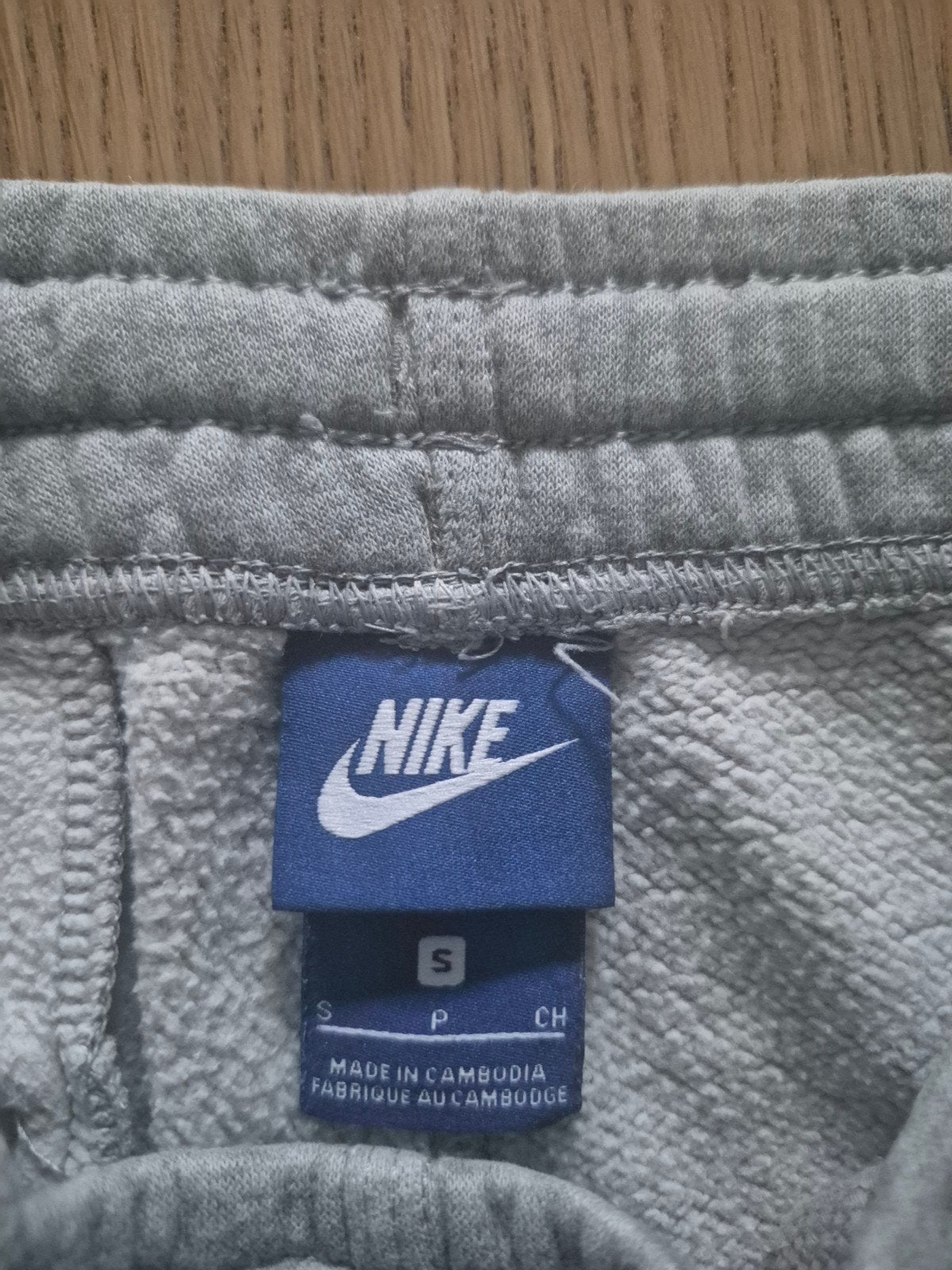 Nike joggingbroek met achterzak, nette staat, Ophalen of Verzenden, Gebruikt, Jongen of Meisje, Broek