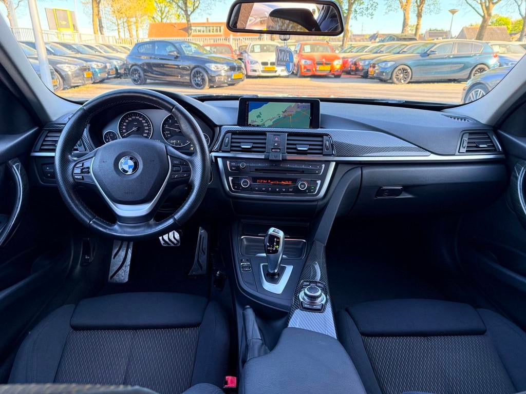 BMW 3-serie 316i High Executive M Sport pakket|Nieuwe Kettin, Auto's, BMW, Automaat, Gebruikt, 4 cilinders, 3-Serie