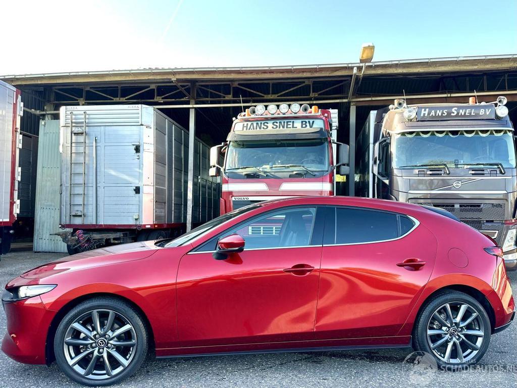 Mazda 3 gereserveerd 2.0 e-SkyActiv-X Hybrid aut 180 Luxury, Automaat, 1998 cc, Hybride Elektrisch/Benzine, Mazda