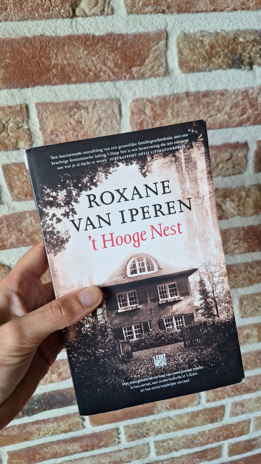 Roxane van Iperen - 't Hooge Nest, Boeken, Ophalen of Verzenden, Gelezen, Roxane van Iperen