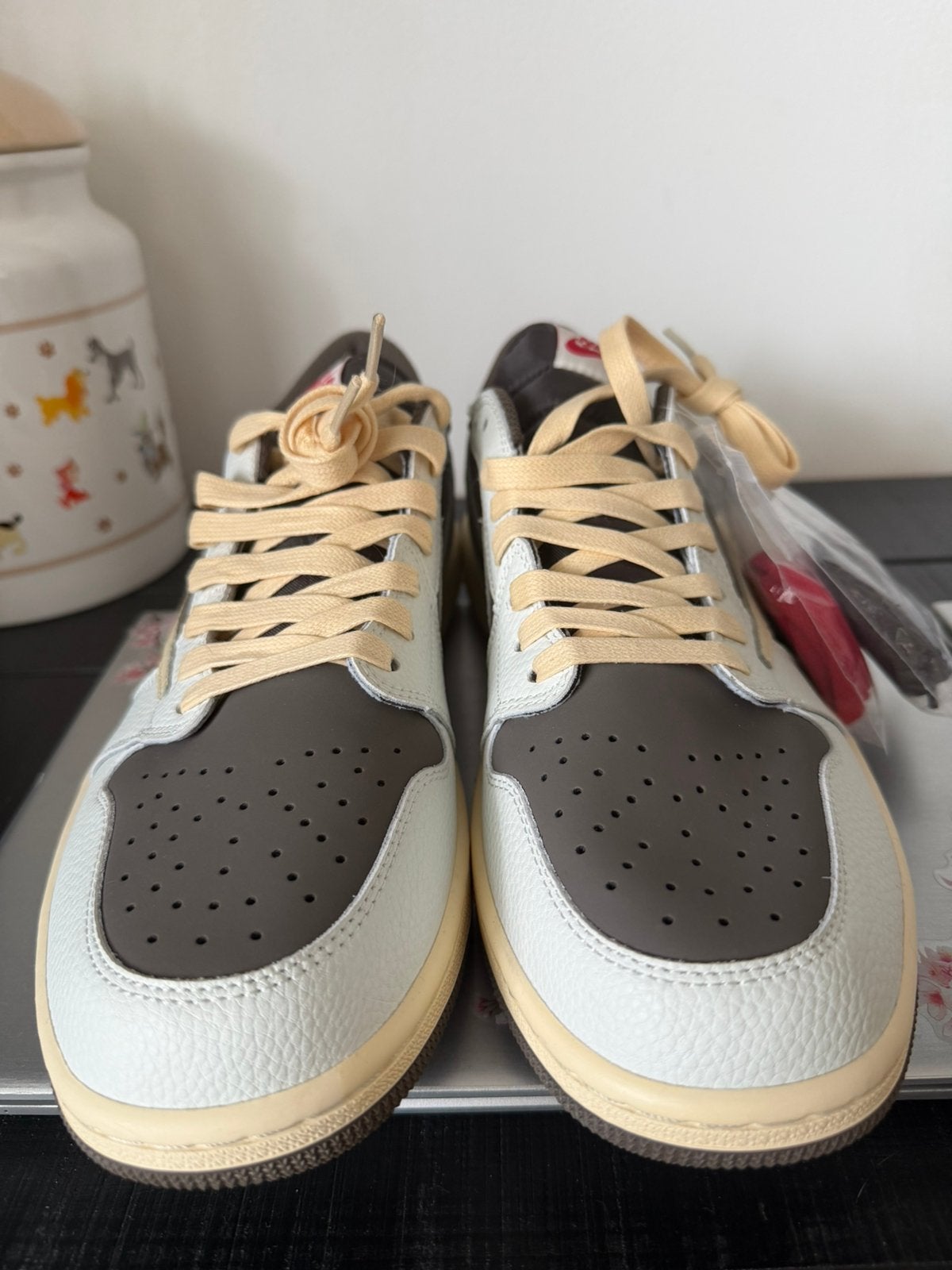 Jordan 1 travis Scott mocha, Ophalen, Nieuw, Bruin