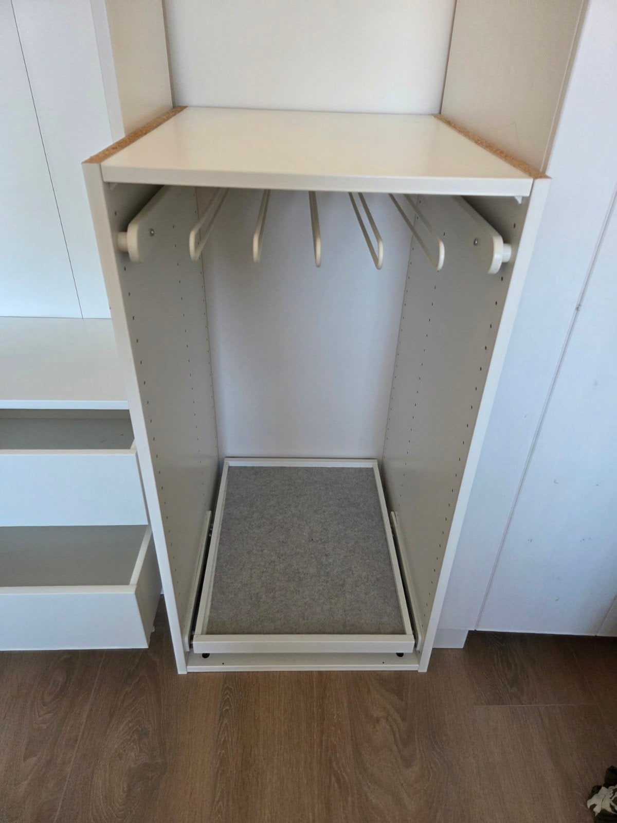 ikea pax element met broekenrek, Ophalen