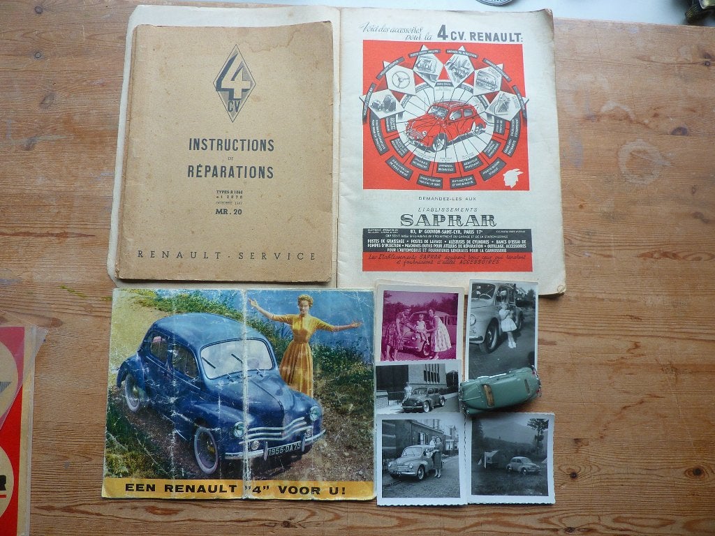 Renault 4CV literatuur etc. 1947-1955, Ophalen of Verzenden