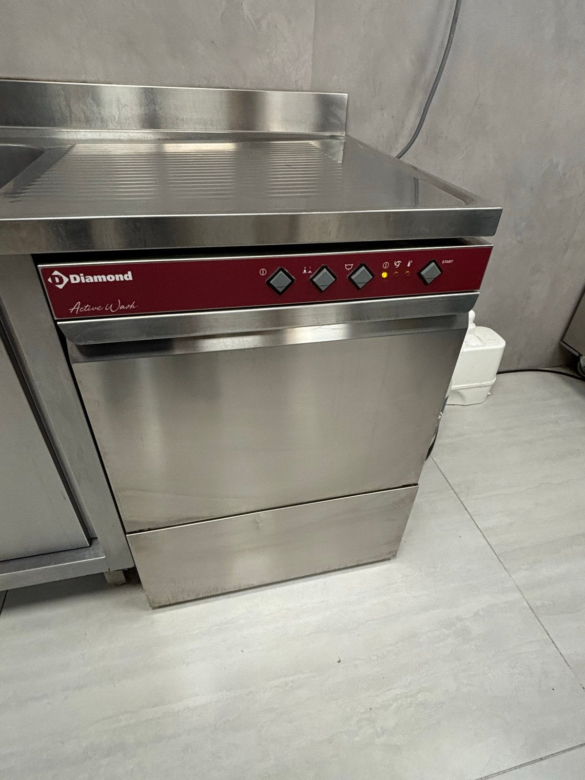 Diamond Active Wash Horeca Vaatwasser met Spoelbak, Ophalen, Gebruikt, 60 cm of meer, 18 tot 22 liter