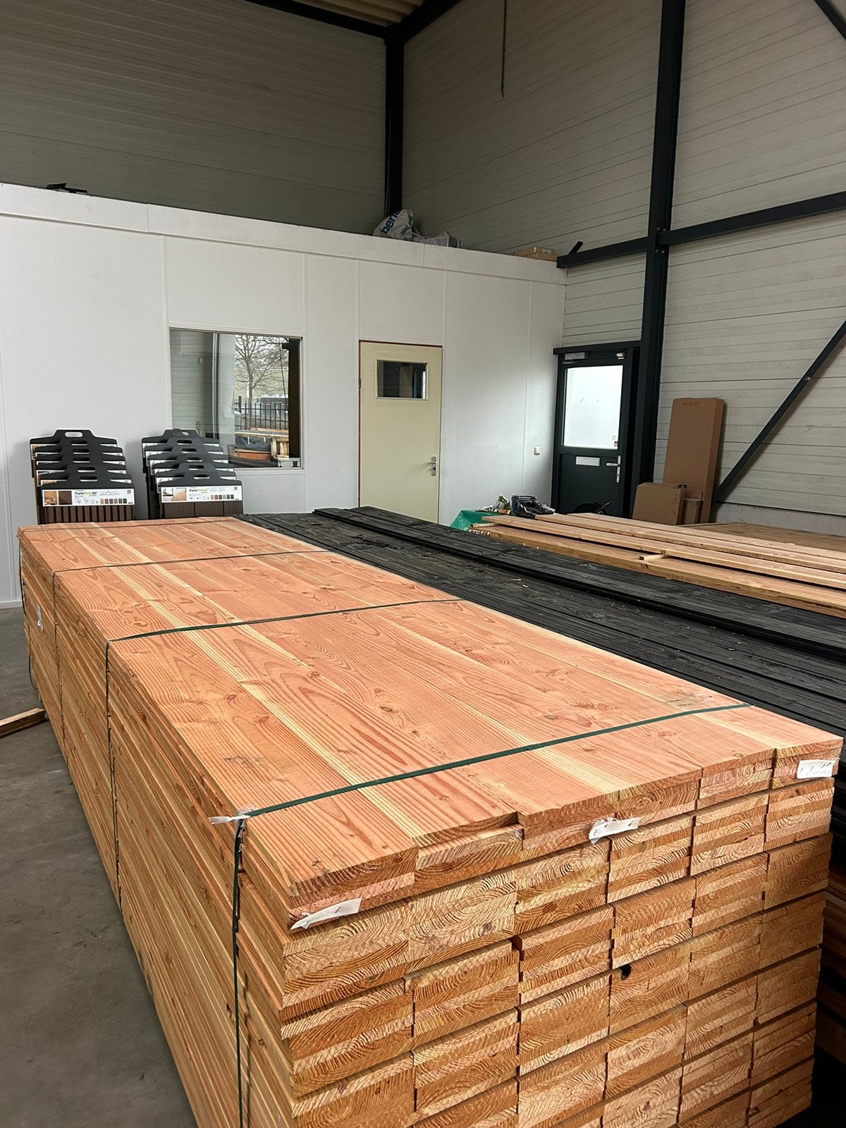 Douglas plank geschaafd 1.9x19x400 cm € 18,00, Ophalen of Verzenden, Nieuw