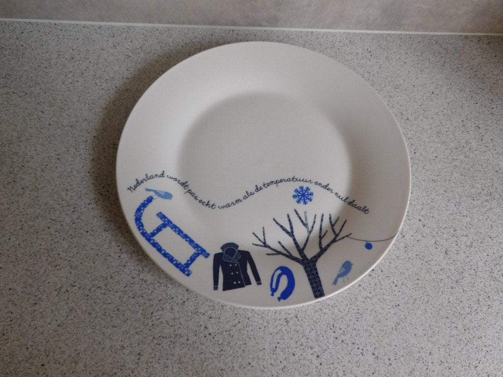 Bord 24 cm. Nederland word pas echt warm .. Unox, Ophalen of Verzenden, Zo goed als nieuw, Bord(en), Overige stijlen