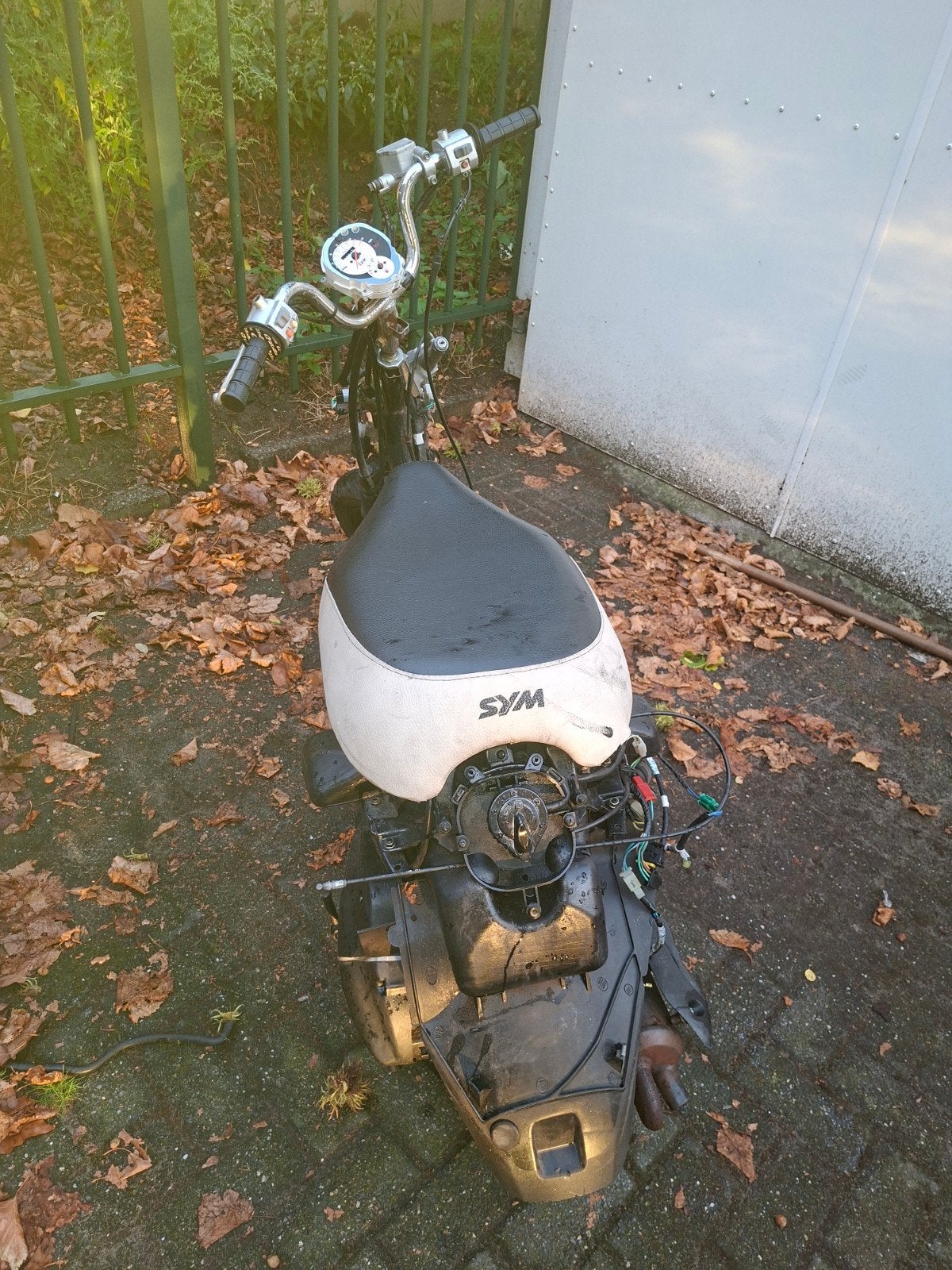 sym mio 50, Ophalen, Gebruikt, Benzine