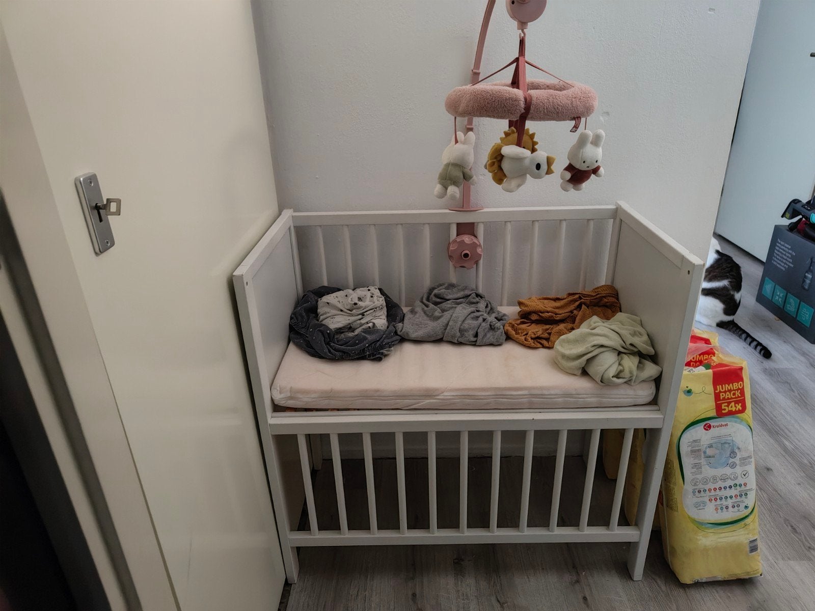 Ikea co-sleeper inclusief matras en hoezen - Gratis ophalen, Ophalen, Gebruikt, Wieg