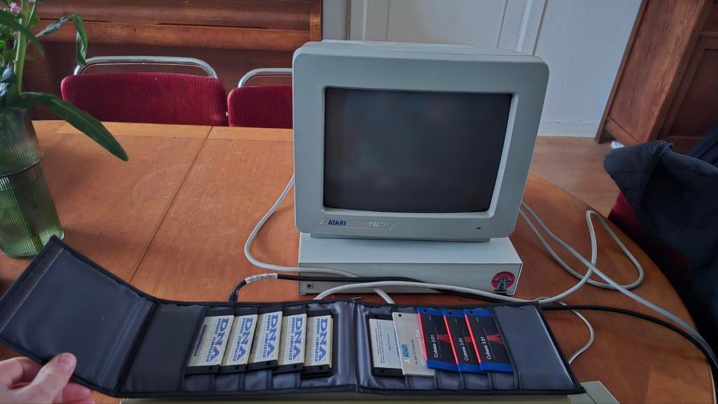 Atari 1040 STE met harddisk, Cubase 3.01 en DNA templates, Computers en Software, Vintage Computers, Ophalen of Verzenden