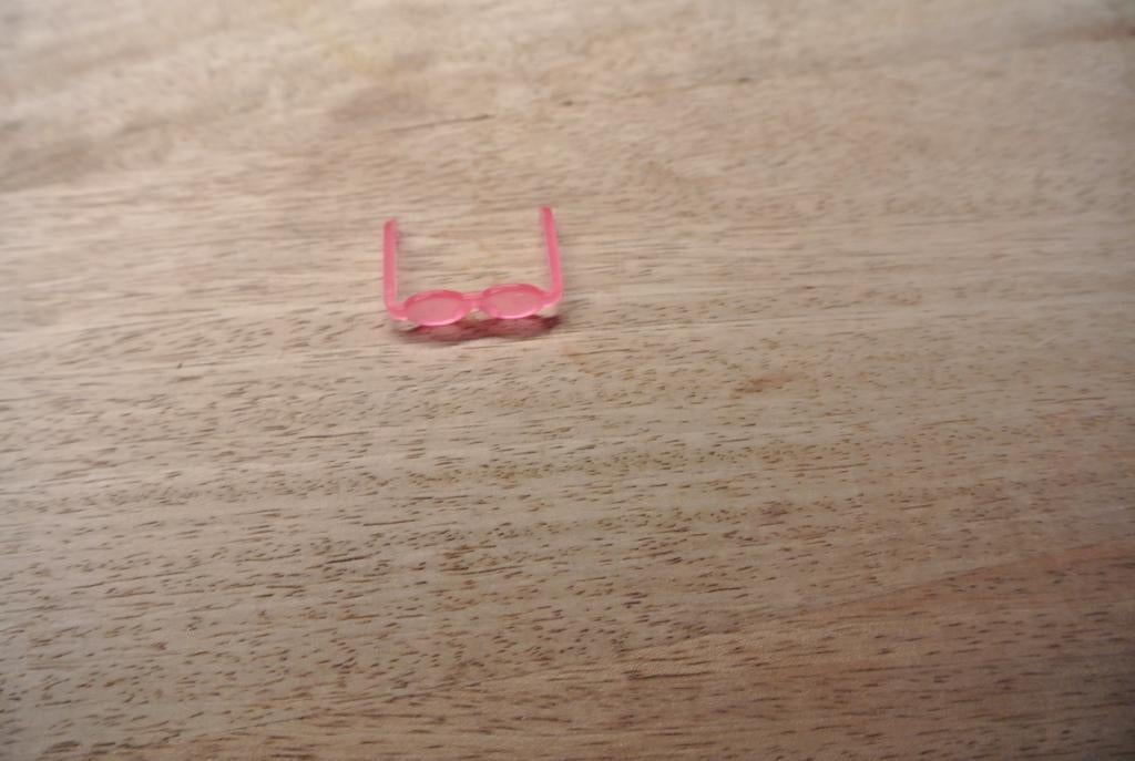 Barbie Bril/ nr 227, Ophalen of Verzenden, Zo goed als nieuw, Accessoires