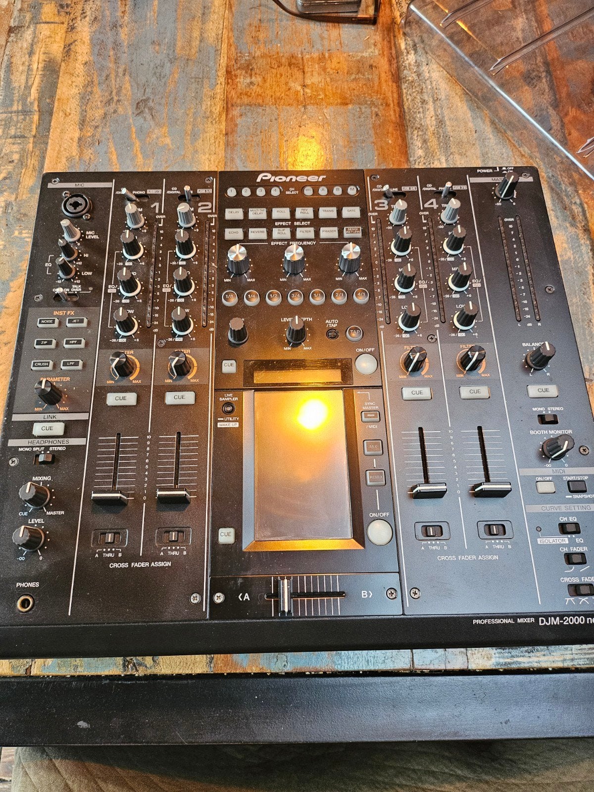 pioneer djm 2000 nexus, Ophalen of Verzenden, Zo goed als nieuw, 5 tot 10 kanalen, Microfooningang