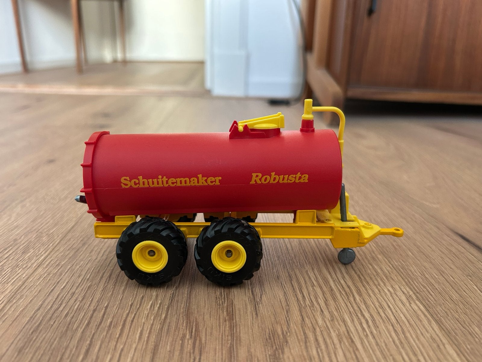 Siku Schuitemaker Robusta giertank 1:32 (art.nr. 2252), Ophalen of Verzenden, Zo goed als nieuw, Tractor of Landbouw, SIKU