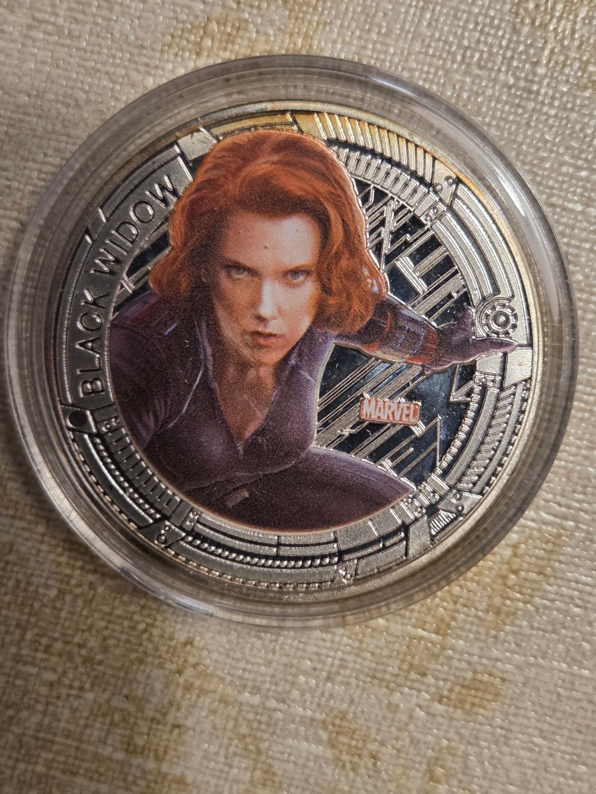 Marvel Black Widow ,Collector Coin, Ophalen of Verzenden, Overige materialen