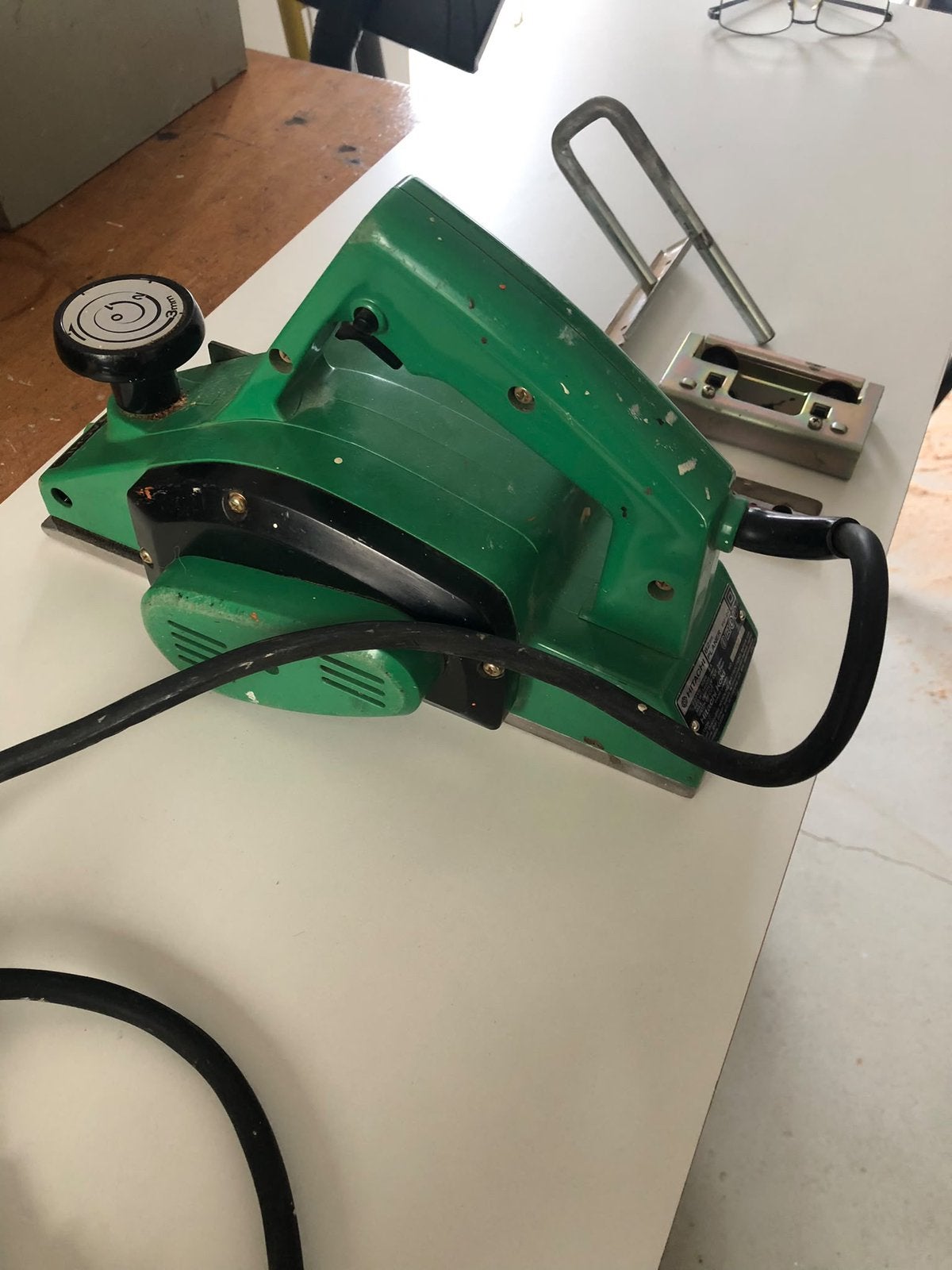 Hitachi elektrische schaafmachine, Ophalen, Gebruikt