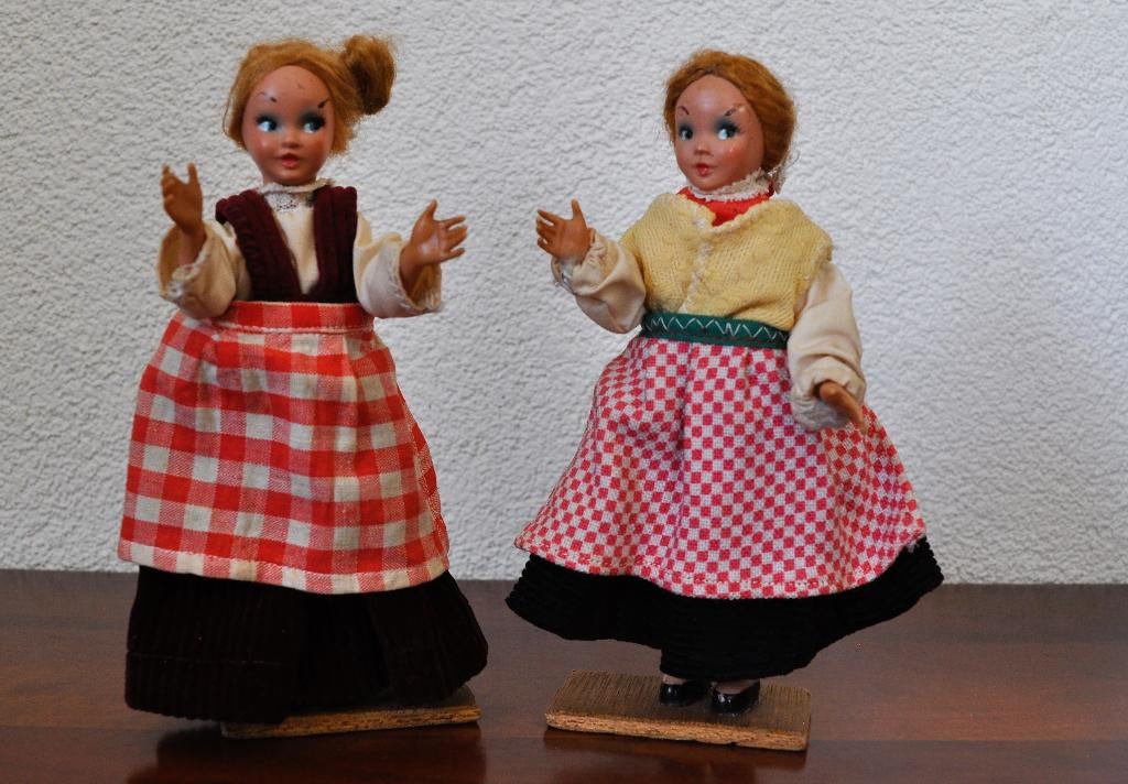 Oud Popje Pop 16 cm, Verzamelen, Poppen, Ophalen of Verzenden, Gebruikt, Pop