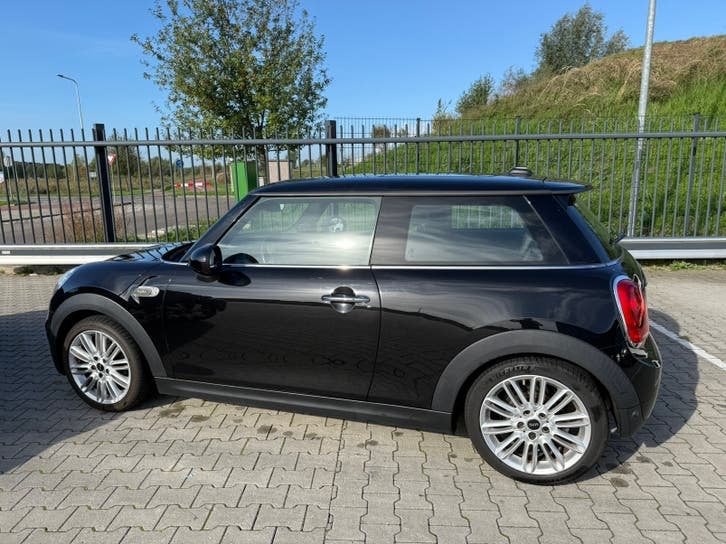 Mini Cooper Marylbone 1.5 | nov 2016 | 78.000 km | zwart, Auto's, Zwart, 4 stoelen, Handgeschakeld, Particulier
