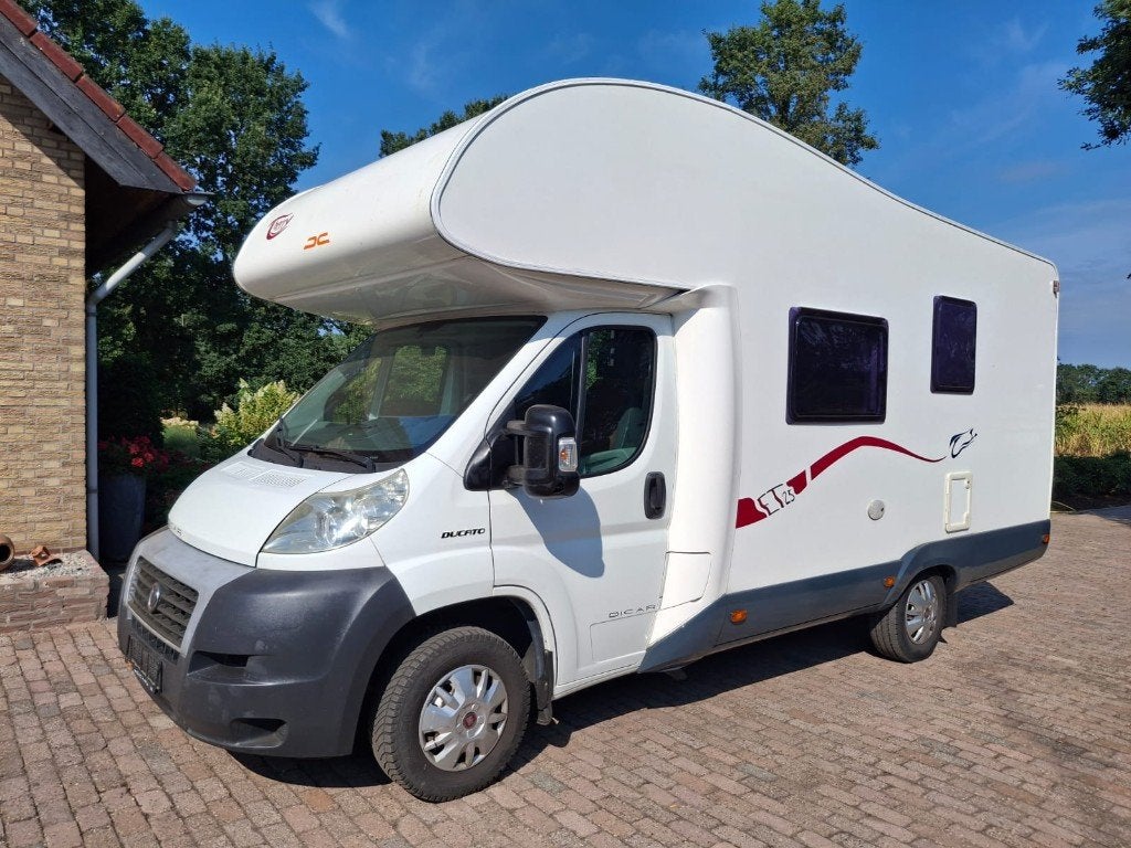 Caravans And Camping Fiat