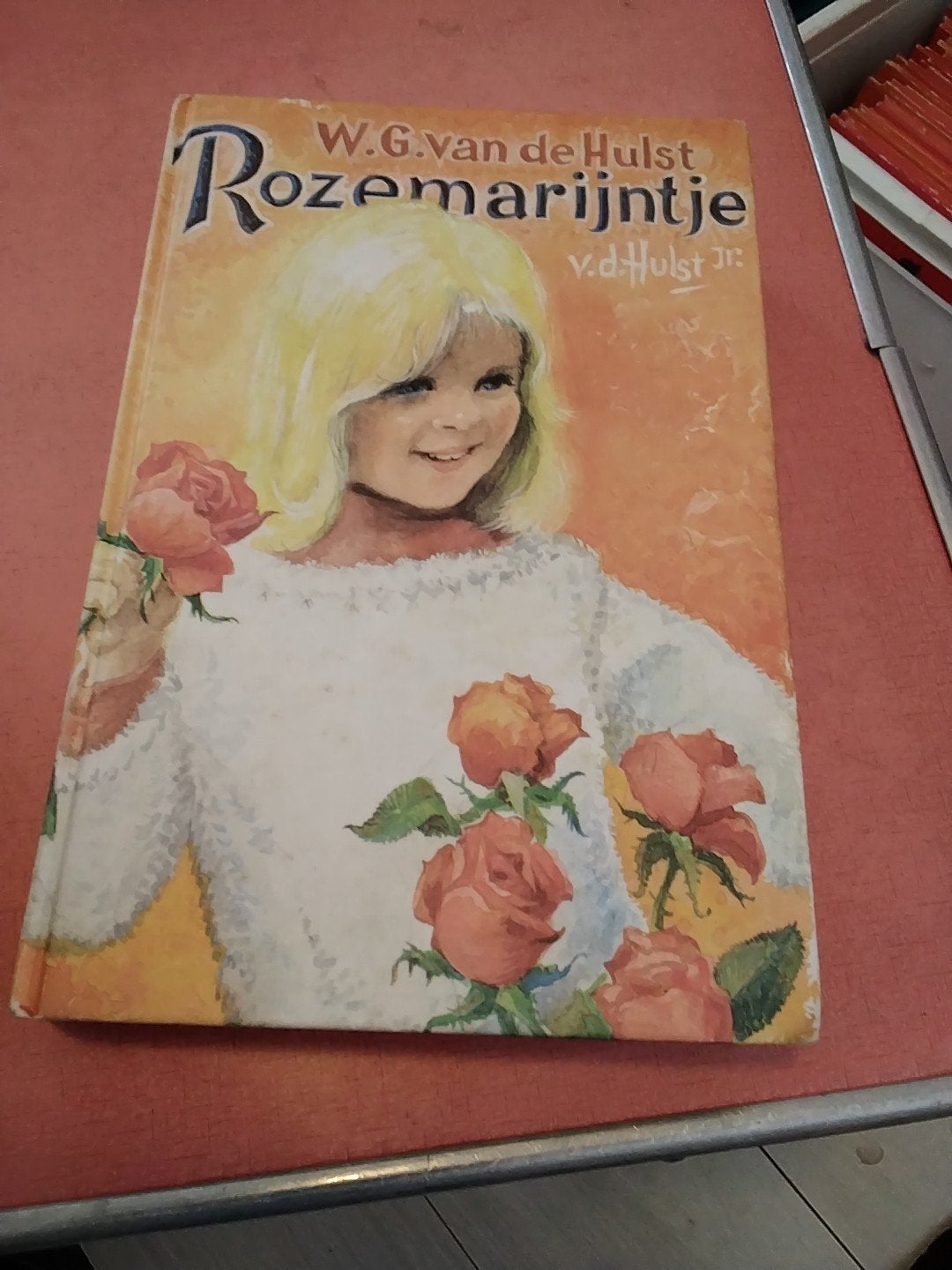 w.g van de hulst rozemarijntje € 5, Ophalen of Verzenden, Gelezen