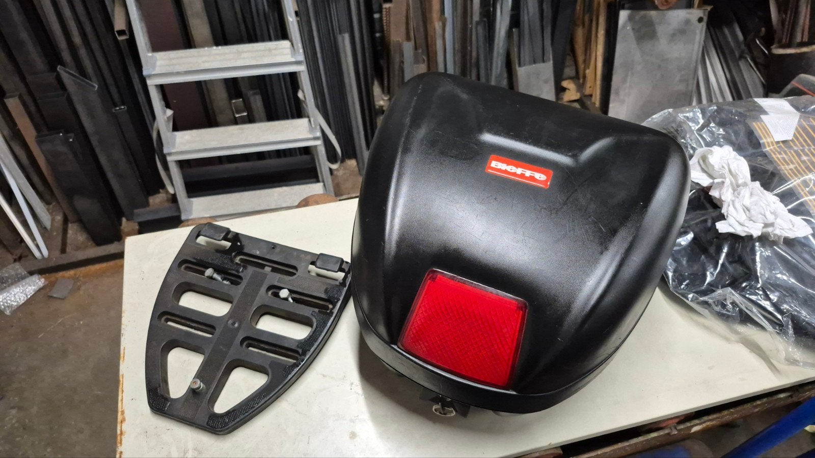 Motto 32 Liter Topkoffer voor Scooter/Motorfiets, Motoren, Ophalen, Gebruikt