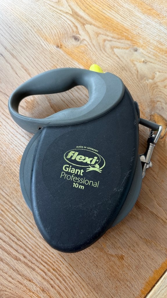 Flexi hondenlijn / hondenriem professional 10 m, Ophalen of Verzenden, Gebruikt, Hondenriem