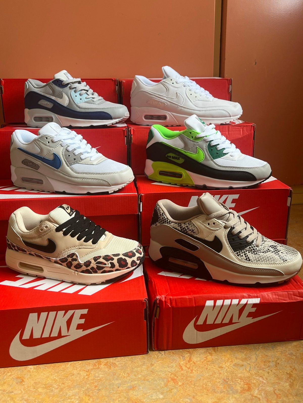 Nike Air Max heren en dames, Kleding | Dames, Schoenen, Verzenden, Nieuw, Overige kleuren, Sneakers of Gympen