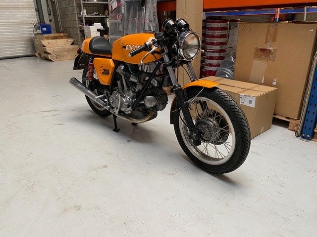 Ducati 750 Sport, Particulier, Super Sport