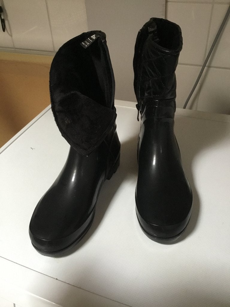 Regenlaarzen. Gevoerd., Kleding | Dames, Schoenen, Ophalen, Zwart, Regenlaarzen, Zo goed als nieuw