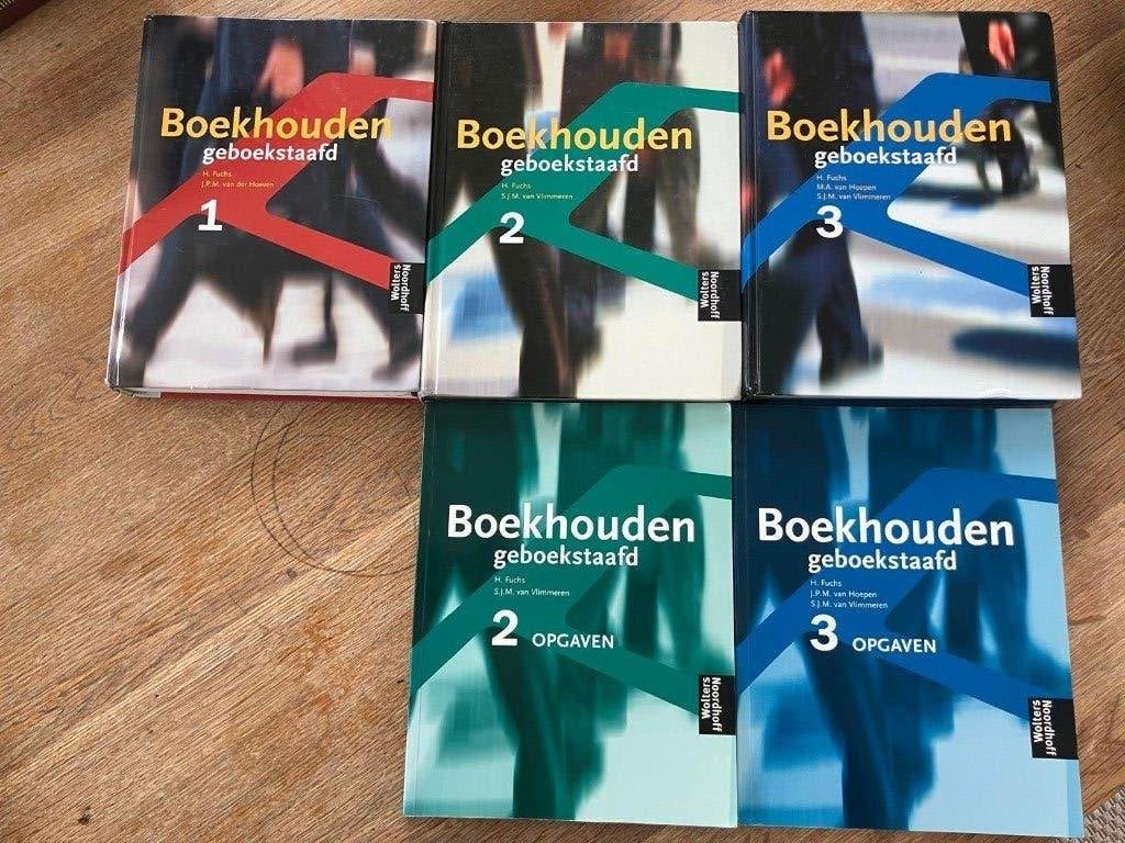 Boekhouden geboekstaafd – complete set, Ophalen of Verzenden, Beta, Zo goed als nieuw, HBO
