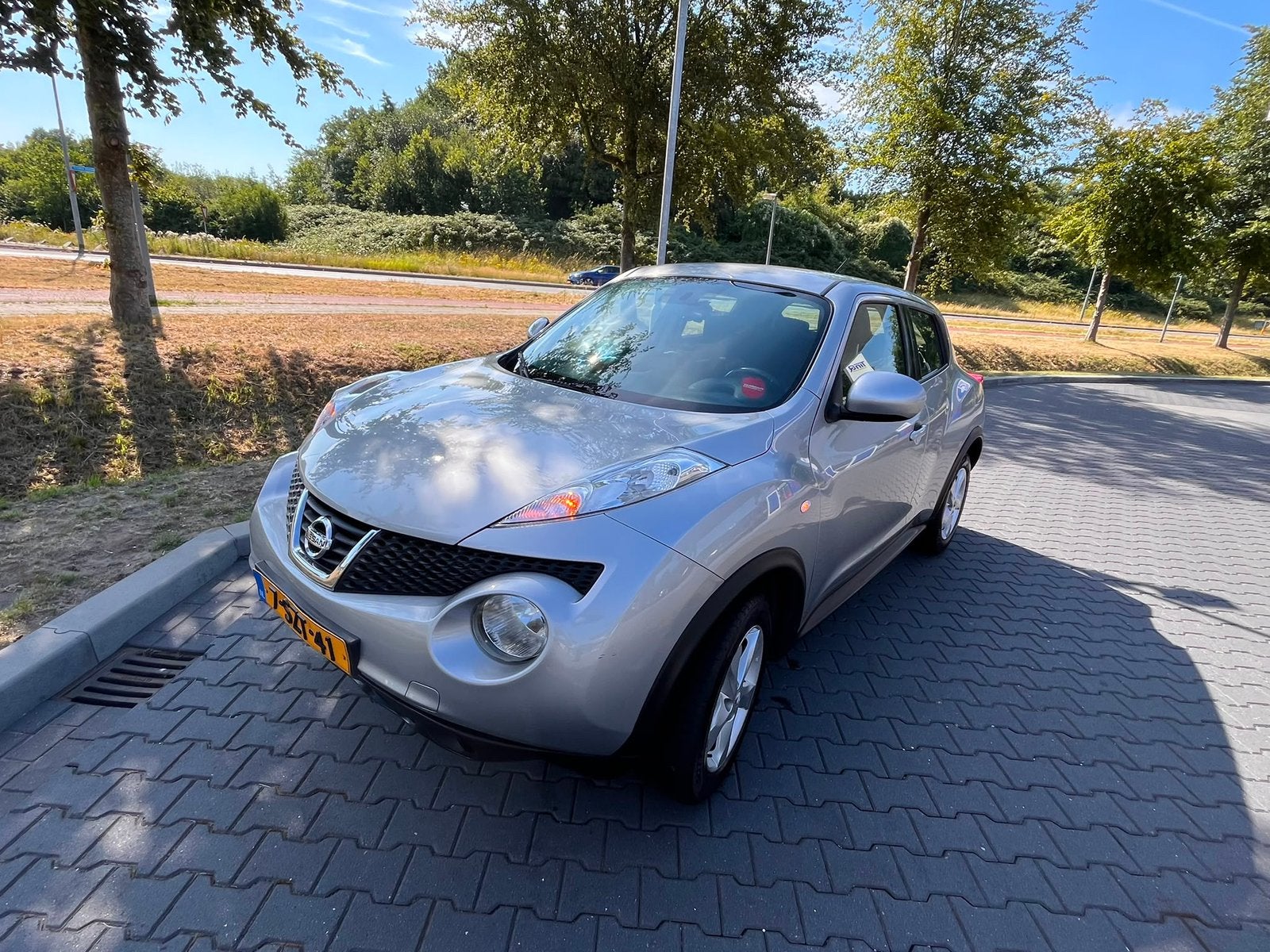 Nissan Juke 1.6 | 2014 | APK t/m 31-01-2027, Auto's, Voorwielaandrijving, 4 cilinders, 1095 kg, 49 €/maand