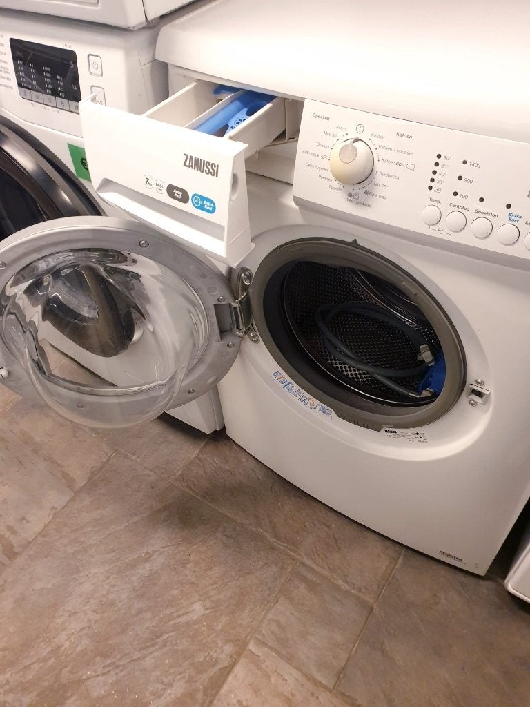 Wasmachine Zanussi 7KG️️️️️️️ ️️Aqua Fall A++ INC GARANTIE, Ophalen, Zo goed als nieuw, Voorlader, 85 tot 90 cm