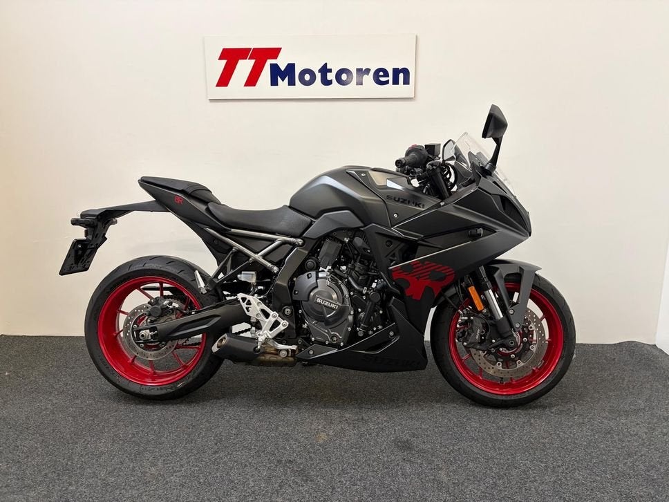 SUZUKI GSX-8R 35 KW (bj 2026) 3.807 km, Bedrijf, Onbekend, Onbekend, Minimaal motorrijbewijs A2