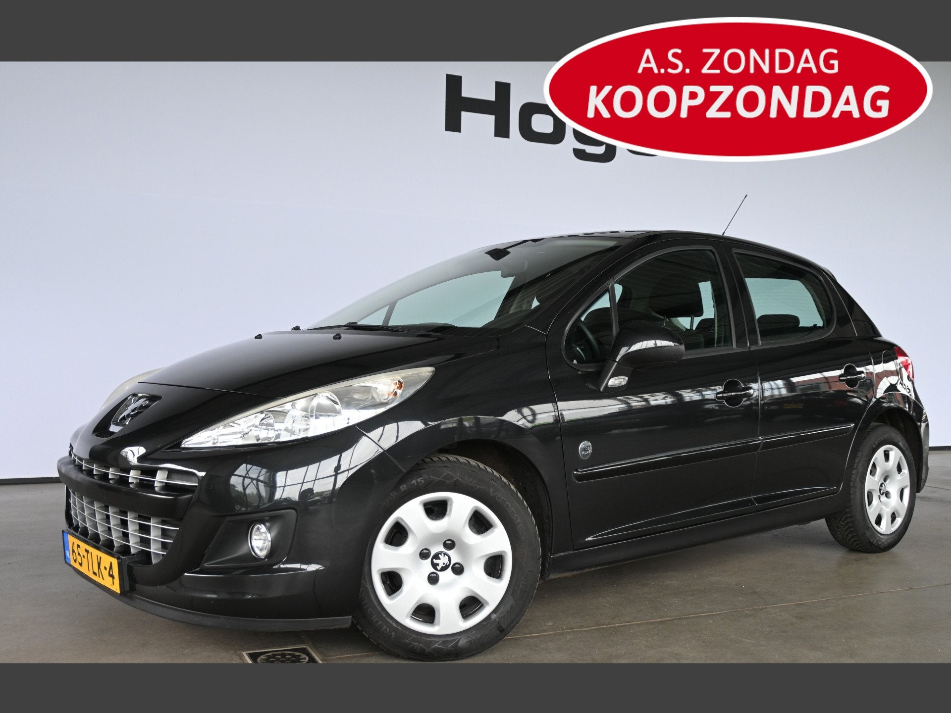 Peugeot 207 1.4 VTi Urban Move Airco Cruise Control Trekhaak, Auto's, Voorwielaandrijving, Euro 5, Stof, Gebruikt