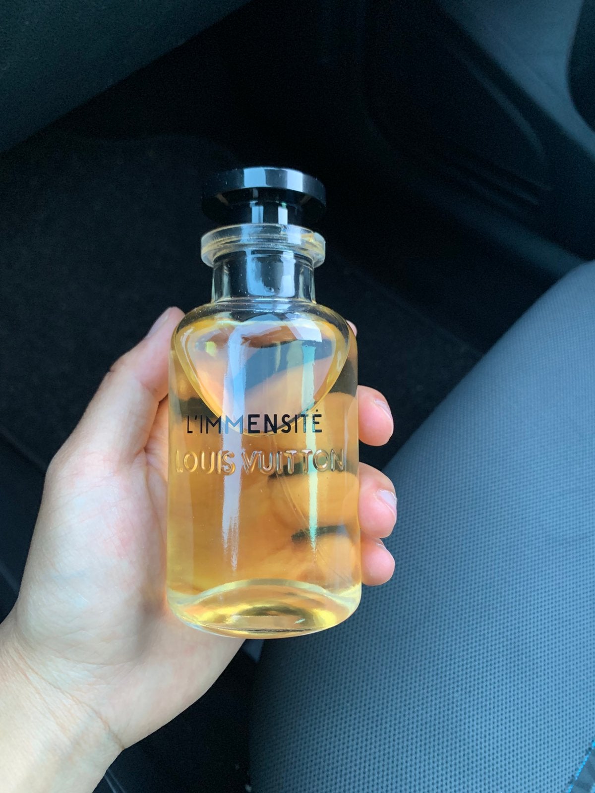 louis vuitton L’immensite, Verzamelen, Parfumverzamelingen, Ophalen of Verzenden, Zo goed als nieuw, Parfumfles
