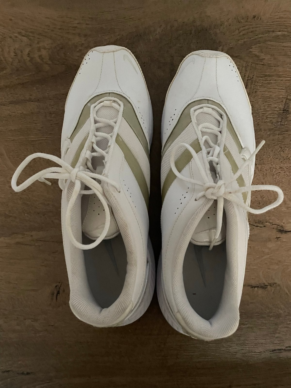 Nike golfschoenen, maat 40 (valt kleiner dan label), Ophalen of Verzenden, Zo goed als nieuw, Wit, Sneakers of Gympen