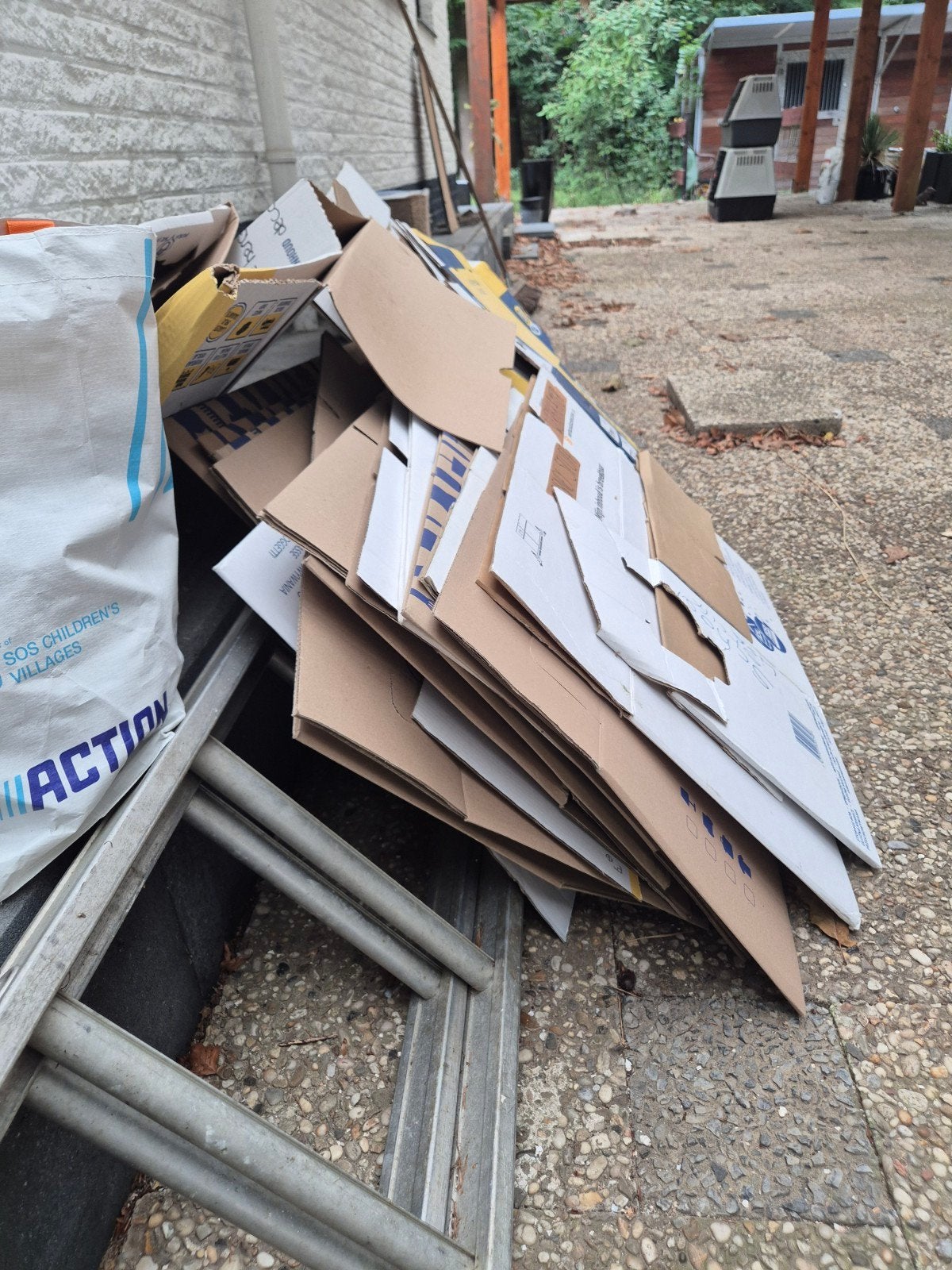 Groot aantal gebruikte verhuisdozen, Ophalen, Opvouwbaar, Minder dan 35 cm, Minder dan 50 cm